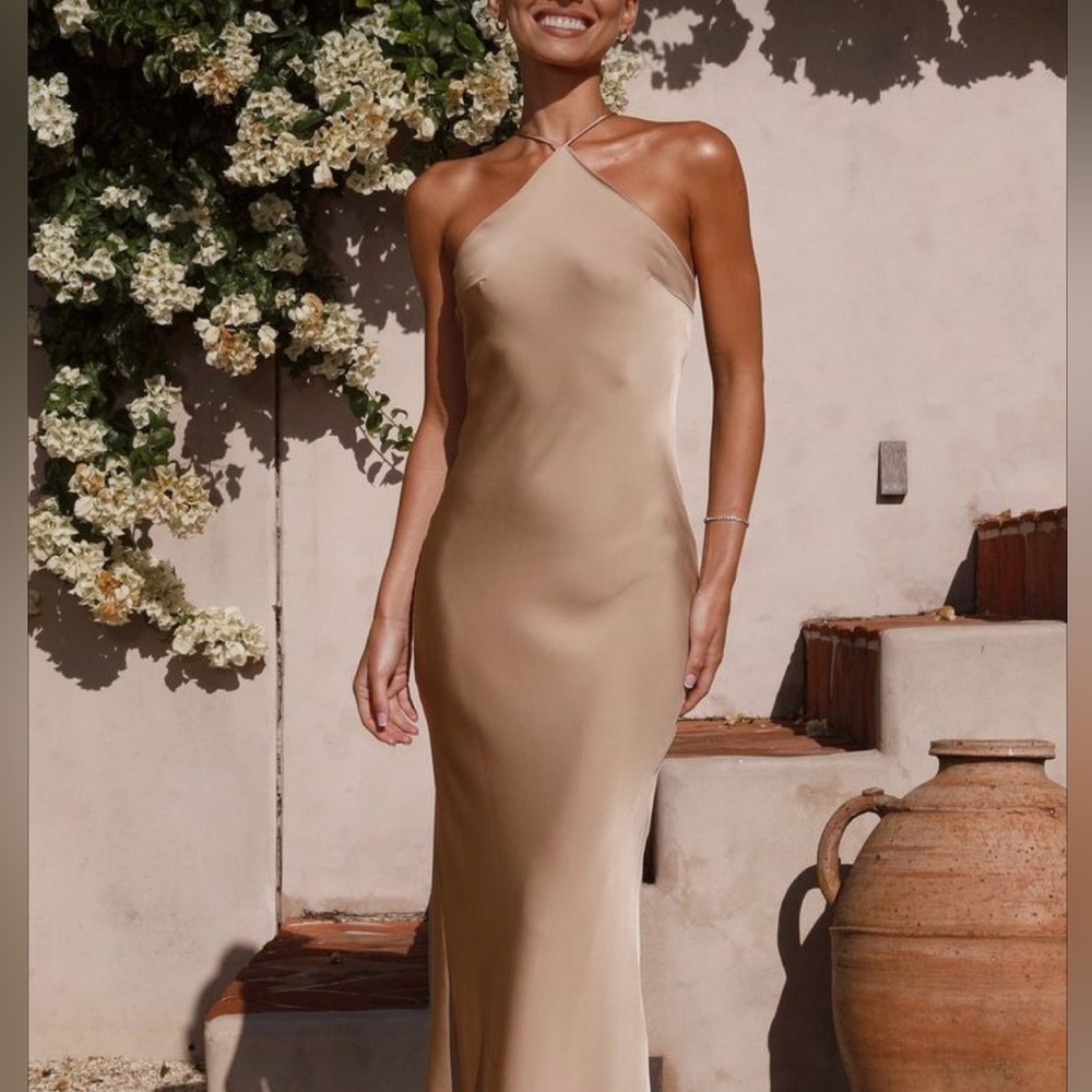 *NWT* BILLY J - CHIARA MAXI DRESS - LATTE